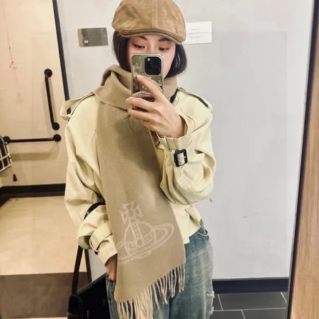 スーパーコピー ヴィヴィアン・ウエストウッド マフラー