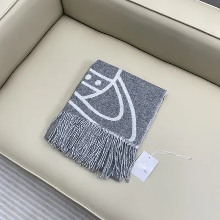 スーパーコピー ヴィヴィアン・ウエストウッド マフラー