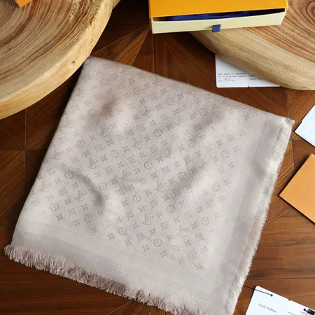 スーパーコピー ルイヴィトン マフラー