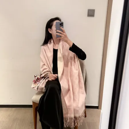 スーパーコピー セリーヌ マフラー