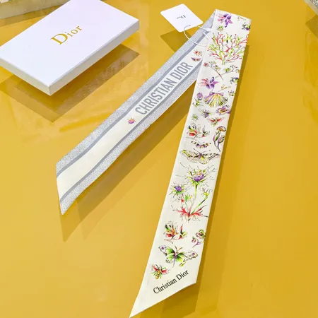  スーパーコピー ディオール マフラー