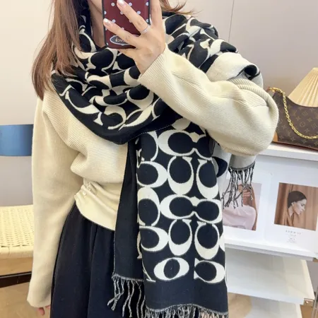 スーパーコピー コーチ マフラー