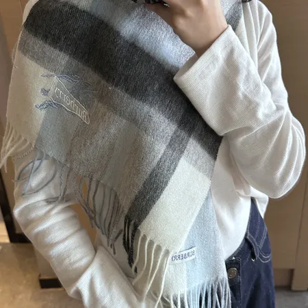 スーパーコピー バーバリー ス マフラー