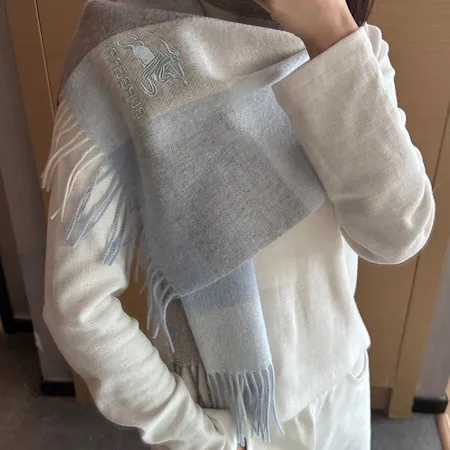 スーパーコピー バーバリー ス マフラー