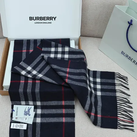 スーパーコピー バーバリー ス マフラー