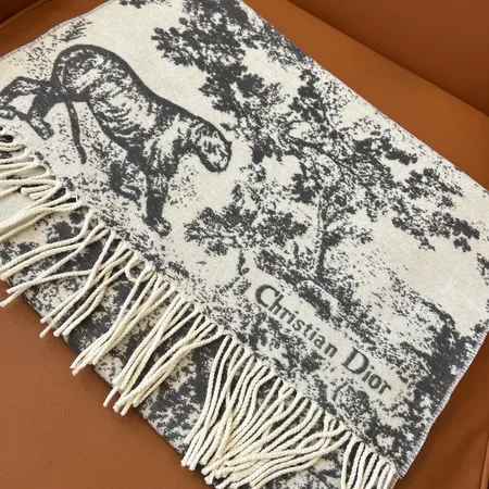 スーパーコピー ディオール マフラー