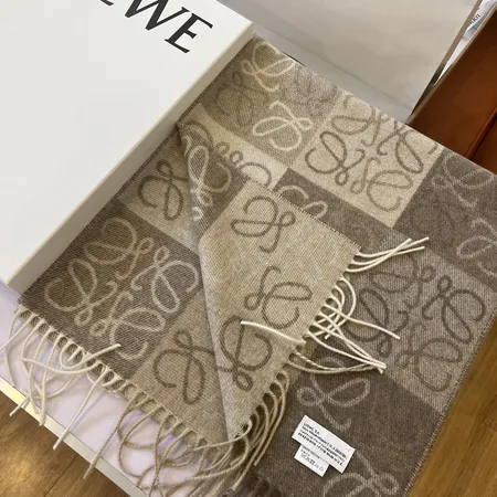 スーパーコピー ロエベ マフラー