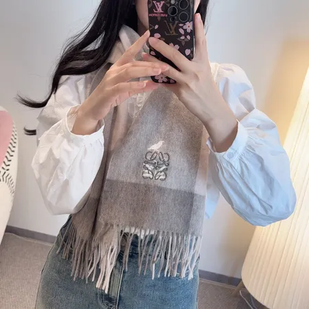 スーパーコピー ロエベ マフラー