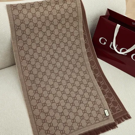 スーパーコピー グッチ マフラー