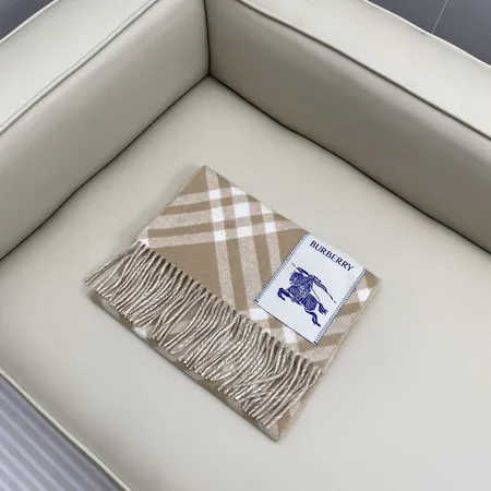 スーパーコピー バーバリー ス マフラー