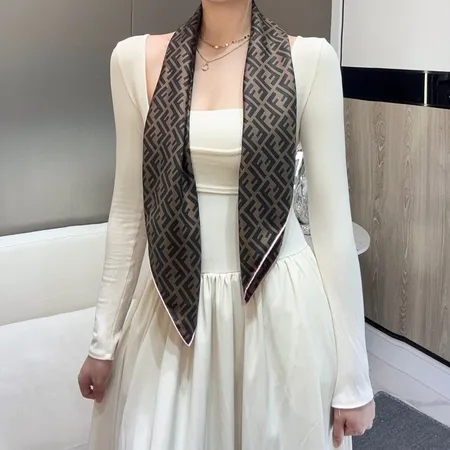 スーパーコピー フェンディ マフラー