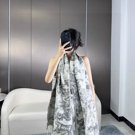 スーパーコピー グッチ マフラー