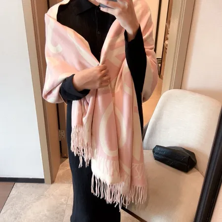 スーパーコピー ロエベ マフラー