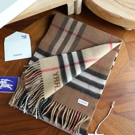 スーパーコピー バーバリー ス マフラー