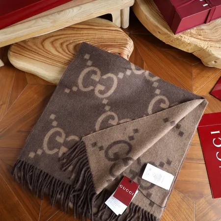 スーパーコピー グッチ マフラー