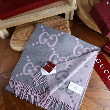 スーパーコピー グッチ マフラー