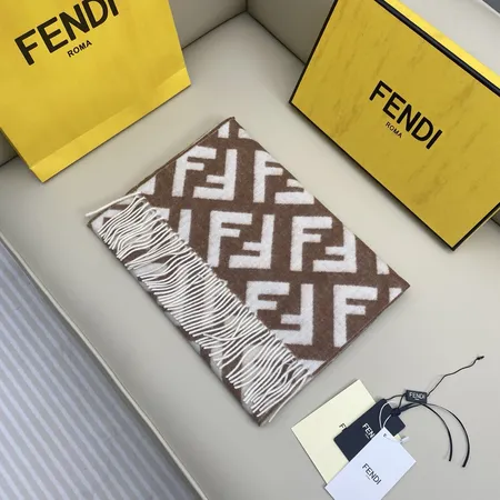 スーパーコピー フェンディ マフラー