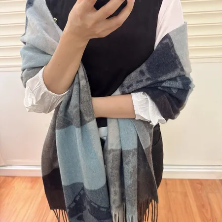 スーパーコピー ヴィヴィアン・ウエストウッド マフラー