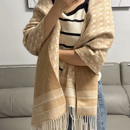 スーパーコピー ディオール マフラー