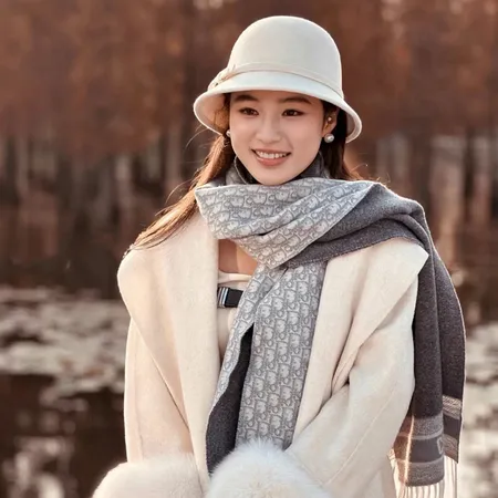 スーパーコピー ディオール マフラー