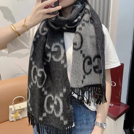 スーパーコピー グッチ マフラー