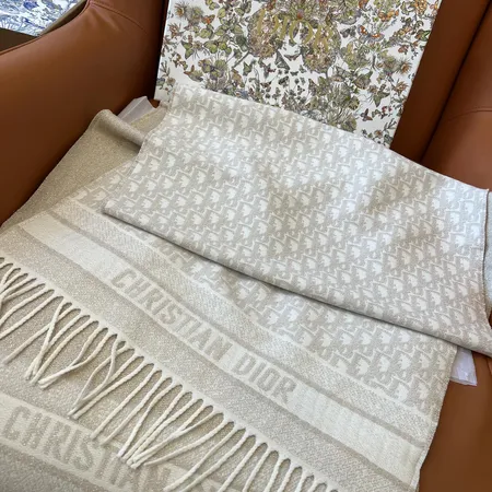 スーパーコピー ディオール マフラー