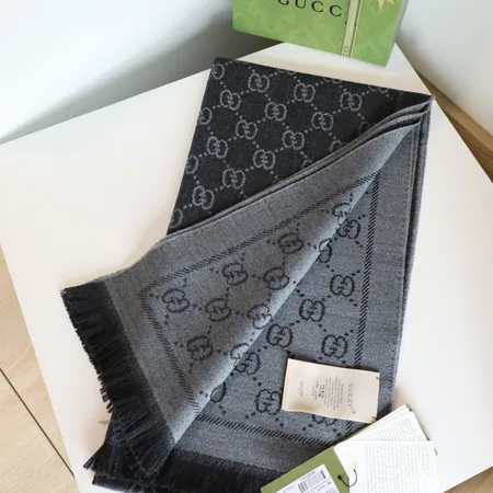 スーパーコピー グッチ マフラー