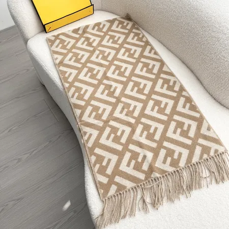 スーパーコピー フェンディ マフラー