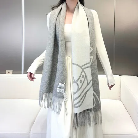 スーパーコピー ヴィヴィアン・ウエストウッド マフラー