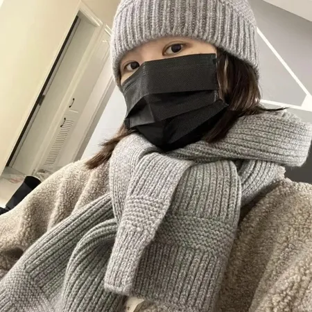 スーパーコピー フェンディ マフラー