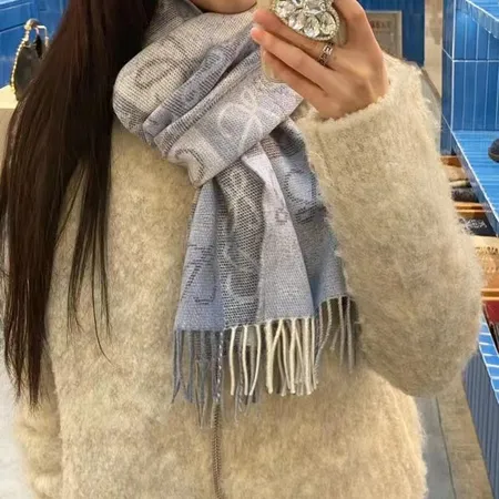 スーパーコピー ロエベ マフラー