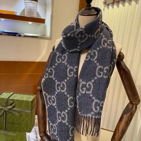 スーパーコピー グッチ マフラー