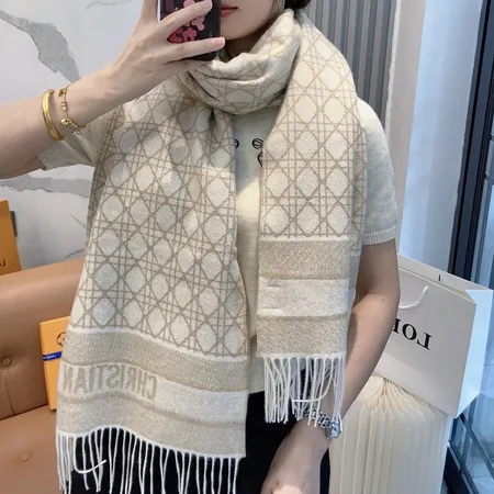 スーパーコピー ディオール マフラー