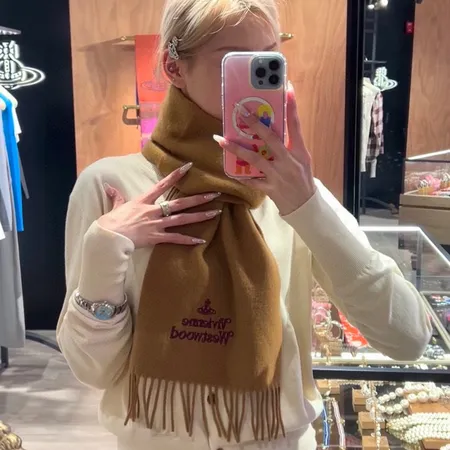 スーパーコピー ヴィヴィアン・ウエストウッド マフラー