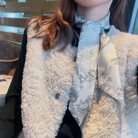 スーパーコピー ディオール マフラー