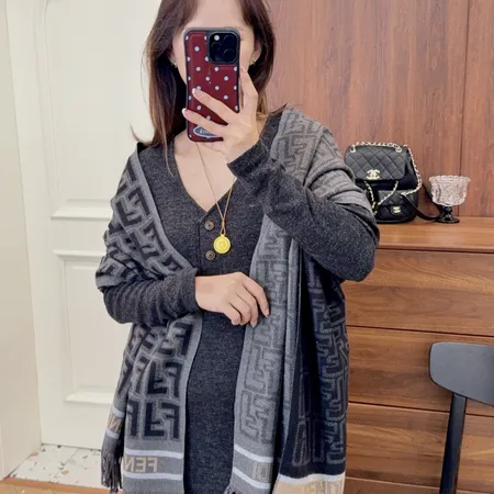 スーパーコピー フェンディ マフラー