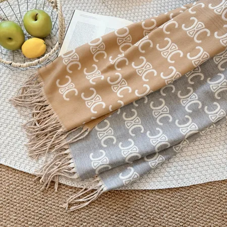 スーパーコピー セリーヌ マフラー