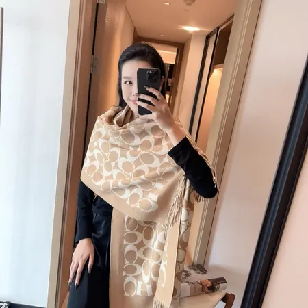 スーパーコピー コーチ マフラー