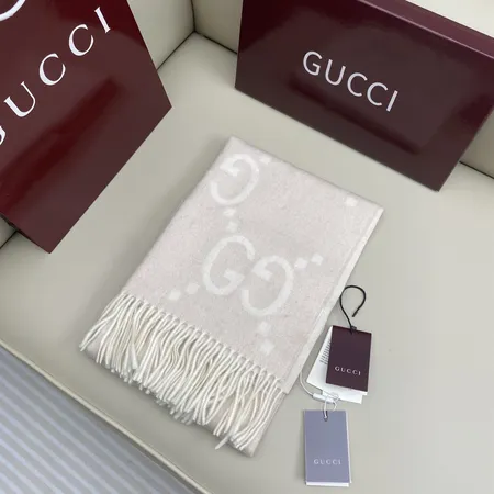 スーパーコピー グッチ マフラー