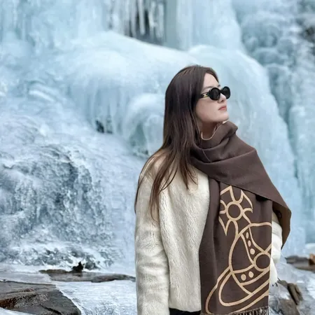 スーパーコピー ヴィヴィアン・ウエストウッド マフラー