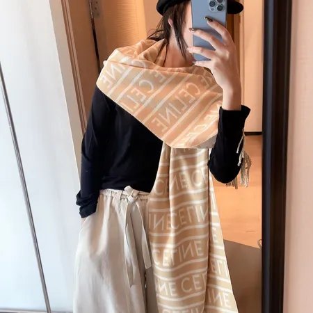 スーパーコピー セリーヌ マフラー