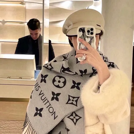 スーパーコピー ルイヴィトン マフラー