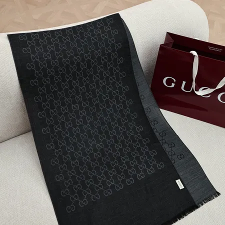 スーパーコピー グッチ マフラー