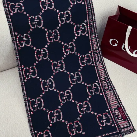 スーパーコピー グッチ マフラー