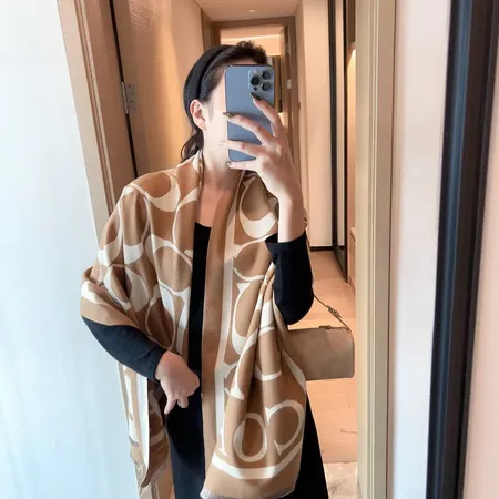 スーパーコピー コーチ マフラー