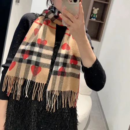 スーパーコピー バーバリー ス マフラー