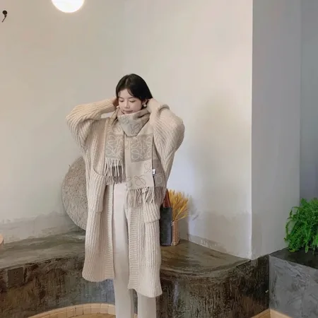 スーパーコピー ロエベ マフラー