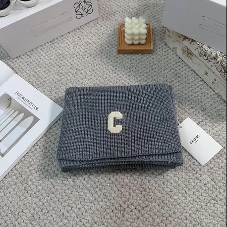 スーパーコピー セリーヌ マフラー