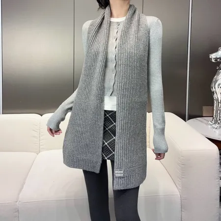 スーパーコピー フェンディ マフラー