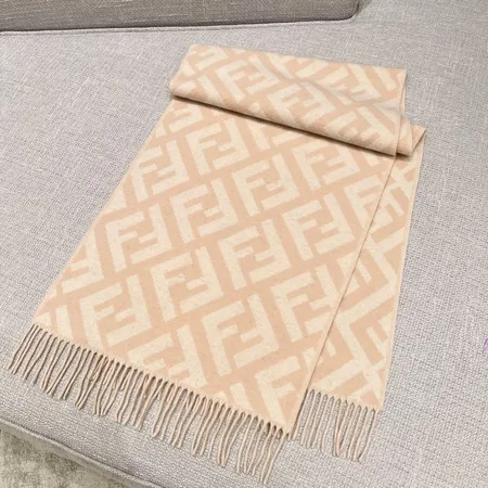 スーパーコピー フェンディ マフラー